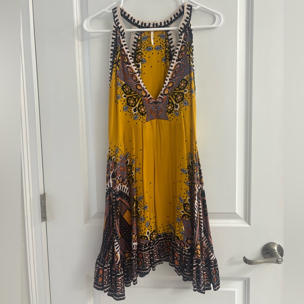 Loose fitting free people dress.